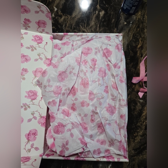 Lsf X Stanley Ribbon Rosa 40oz - Picture 2 of 9